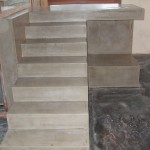 escalier béton ciré